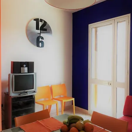 House Of Colors Apartment